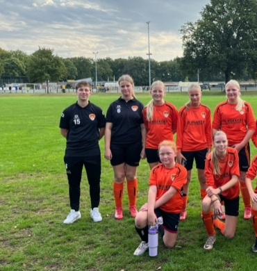 DSV MO13 krijgt deksel op de neus in Vaassen